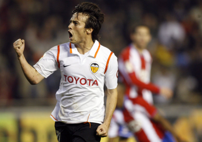 Silva celebra un gol con el Valencia CF.