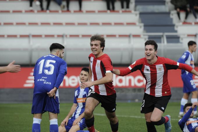 Artola celebra su gol al Alavés B (Foto: Athletic Club).