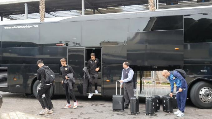 El Valencia llega a Manises para viajar a Milán.