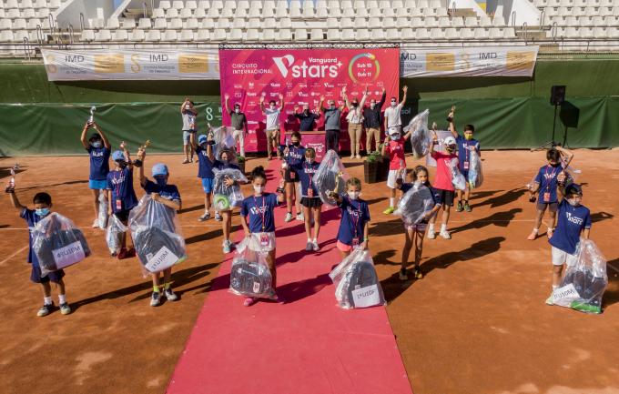 Los participantes del Circuito Vanguard Stars 2020 celebrado en Sevilla.