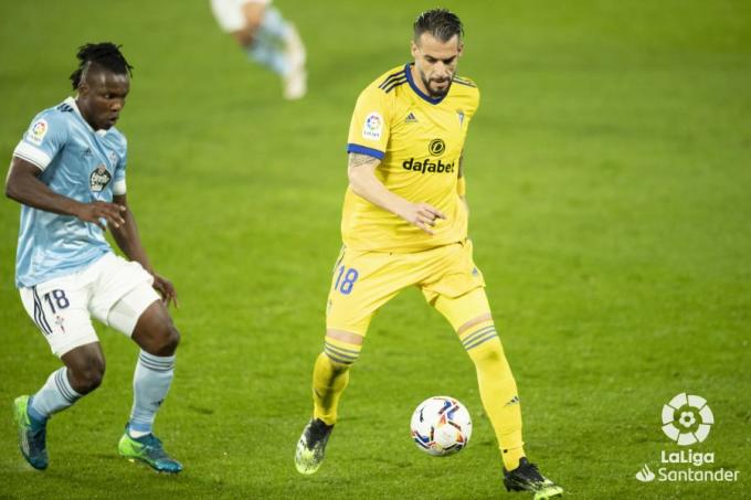 Dice no al Espanyol por el Cádiz fichaje frustrado para Vicente Moreno