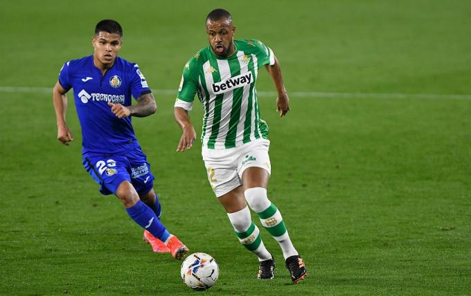 Sidnei, ante el Getafe (Foto: Kiko Hurtado).