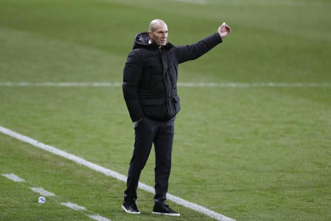 Zidane, en un partido del Real Madrid (Foto: Cordon Press).