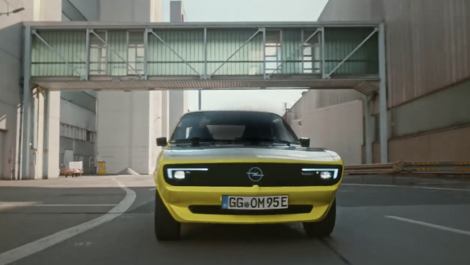 El Opel Manta GSe Elektromod