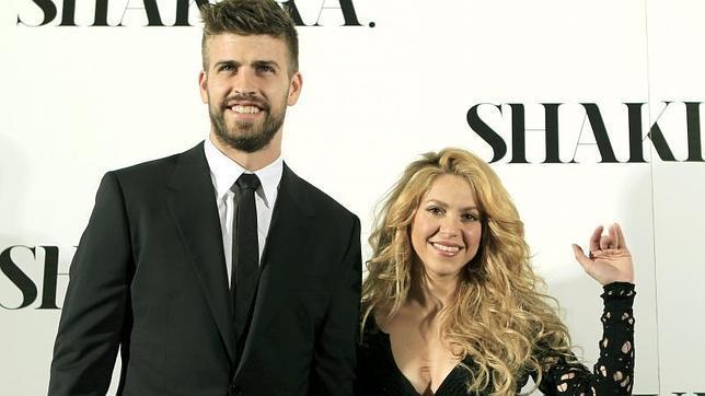 Piqué y Shakira, durante un acto (Foto: EFE).