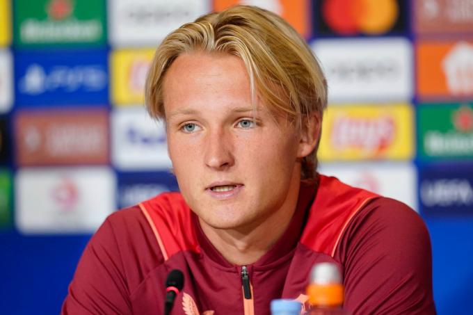 Dolberg, en la rueda de prensa de Copenhague (Foto: SFC).