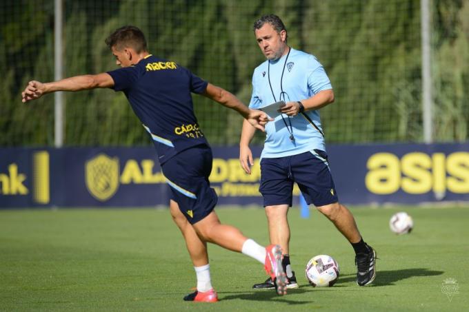 Sergio González, en un entrenamiento (Foto: Cádiz CF).
