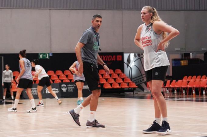 Valencia Basket cierra la pretemporada ante Kutxabank Araski