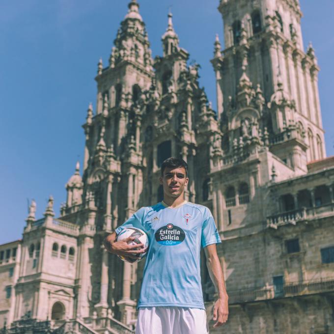 Gabri Veiga in the Cathedral of Santiago (Photo: RC Celta).