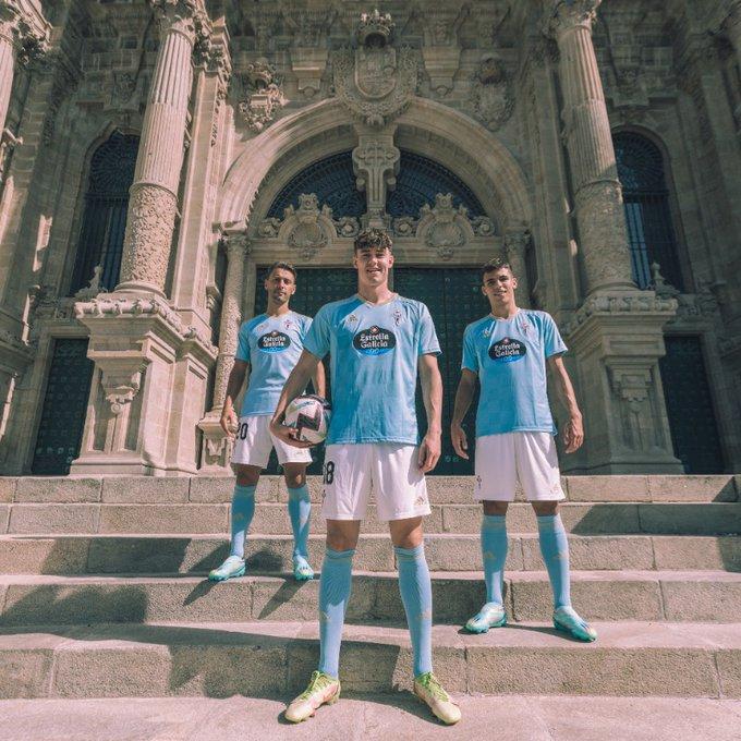 Kevin, Veiga and Strand Larsen make a pilgrimage in the Celta shirt to Santiago de Compostela