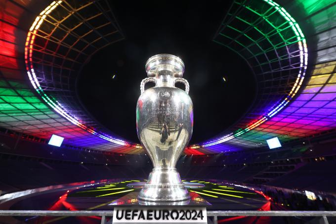 Trofeo de la Eurocopa.