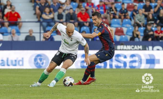 Levante UD v Racing de Santander - La Liga SmartBank