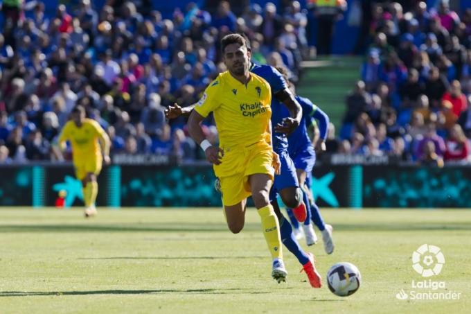 Rubén Sobrino, durante el Getafe-Cádiz (Foto: LaLiga).