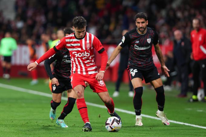 Arnau Martínez, en el Girona-Athletic (Foto: Cordon Press).