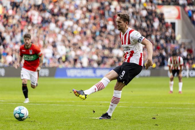 Luuk De Jong, en un partido con el PSV (Foto: Cordon Press).