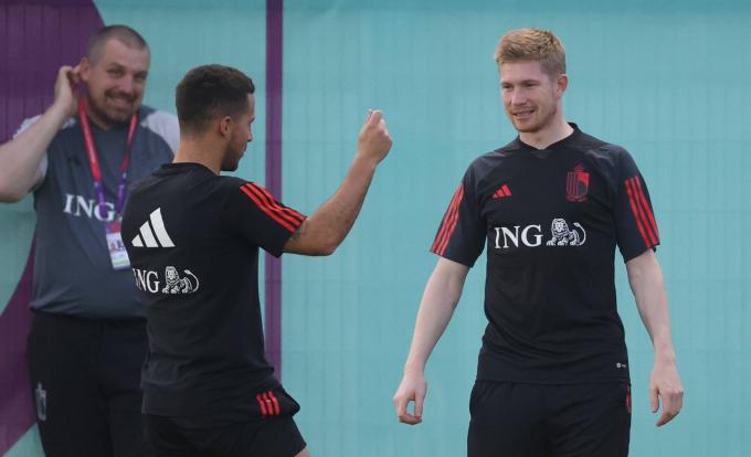 Eden Hazard y Kevin de Bruyne, en un entrenamiento de Bélgica (Foto: Cordon Press).