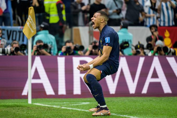 Kylian Mbappé celebra uno de sus dos goles en la final del Mundial (Foto: Cordon Press).