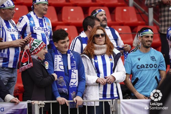 Aficionados de la Real Sociedad en Almería (Foto: LaLiga).