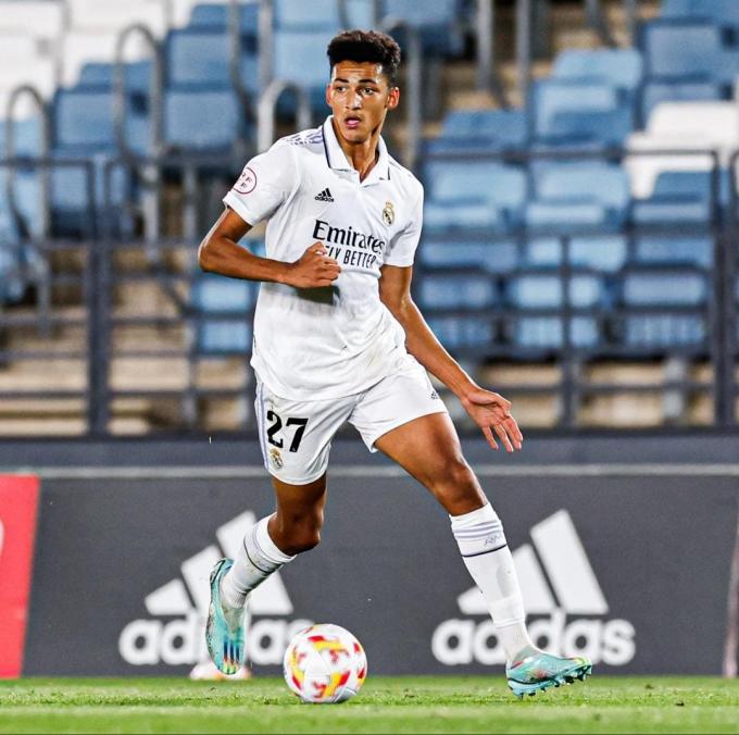 Álvaro Rodríguez en un partido con el Real Madrid Castilla (Foto RM).