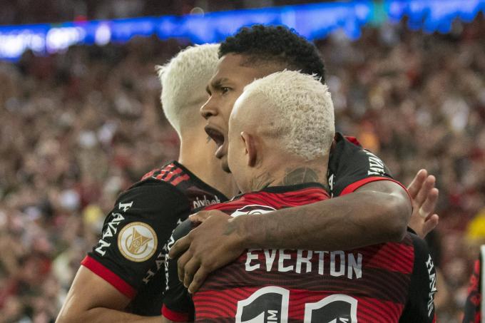 Los jugadores del Flamengo celebran un gol en la final de la Copa Libertadores (Foto: Cordon Press).