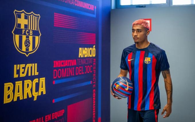 Julián Araujo ya es jugador del Barcelona (Foto: FCB).