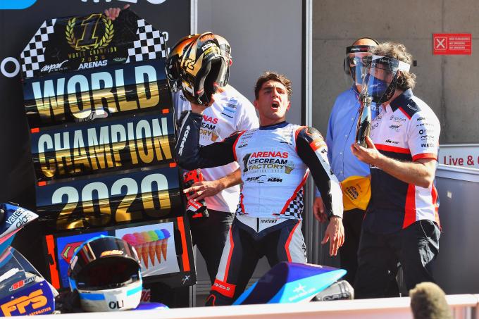 Albert Arenas, campeón del mundo de Moto3