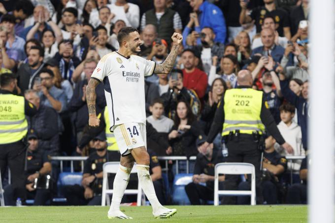 Joselu celebra su gol en el Real Madrid-Real Sociedad (FOTO: Cordón Press).