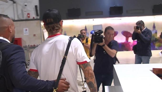 La llegada de Sergio Ramos al aeroopuerto.