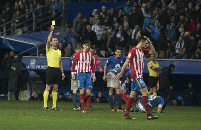 López Toca durante el derbi de la pasada campaña (Foto: Laura Caraduje).