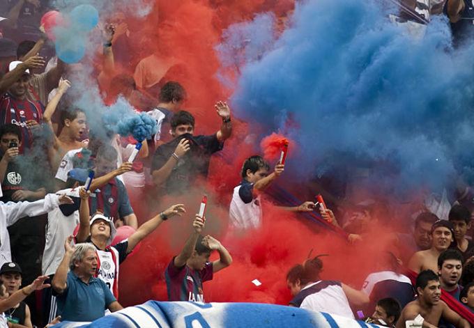 Club Atlético San Lorenzo de Almagro Hinchas Perú