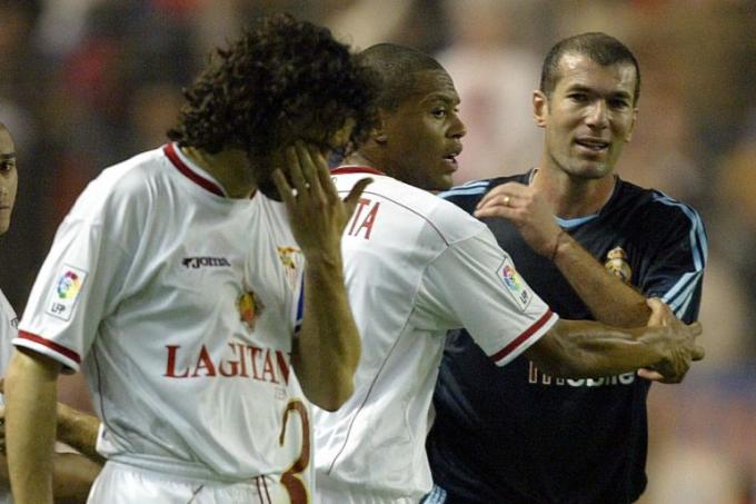 Sevilla FC Real Madrid Joaquín Caparrós y el Codazo de Zinedine Zidane