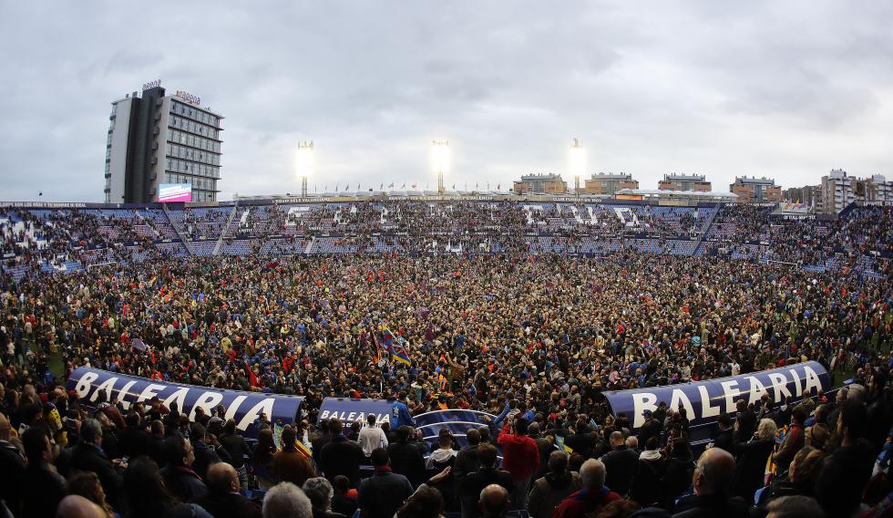 El Ciutat de Valencia, tras lograr el ascenso en la 2016/2017 (Foto: LaLiga Santander).