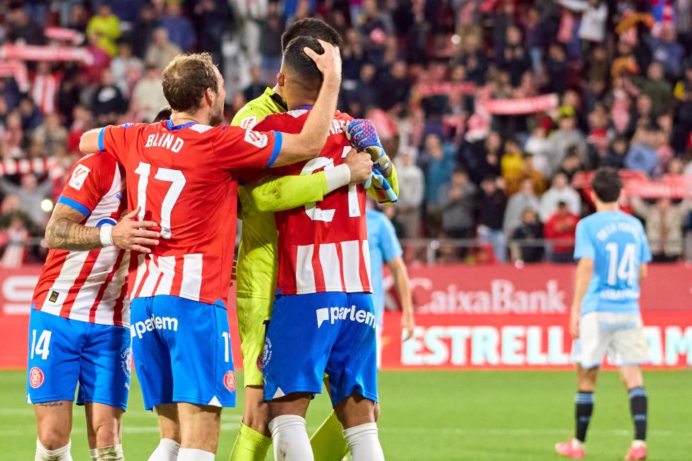 Varios jugadores del Girona FC celebran uno de los triunfos de la presente temporada (Foto: LALIGA).