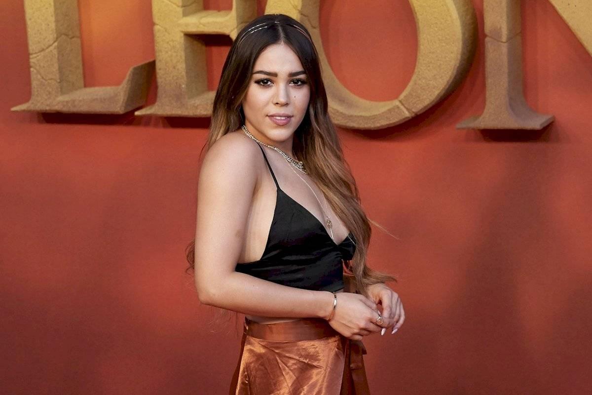 Élite. Danna Paola, retenida en España por el Coronavirus. Última hora