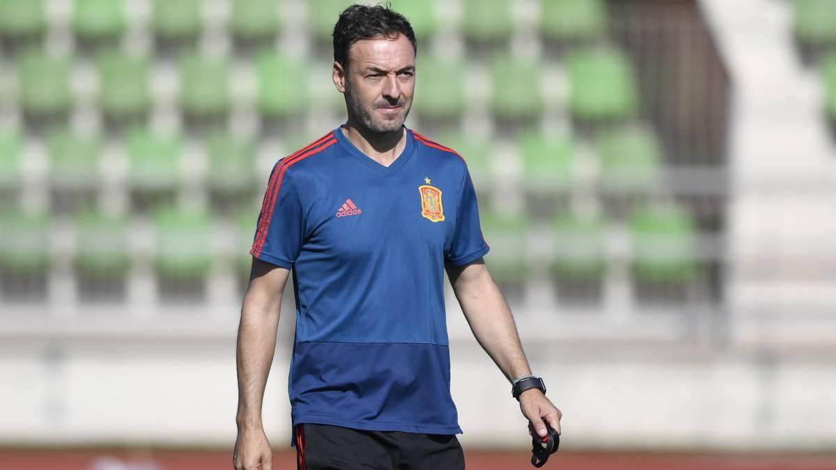 Entrenador sub 19 españa