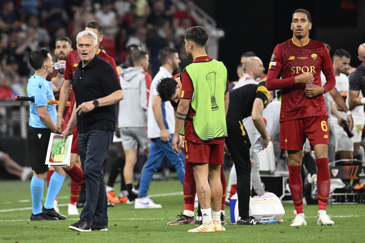 Cuatro Partidos De Sanción A Mourinho Por Su Comportamiento En La Final Ante El Sevilla 