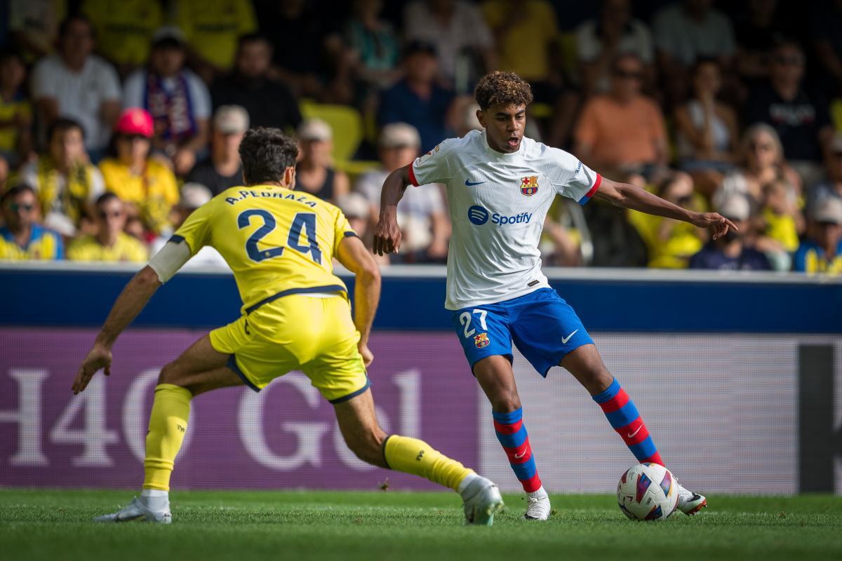 Lamine Yamal y sus highlights ante el Villarreal, asistencia, palos y