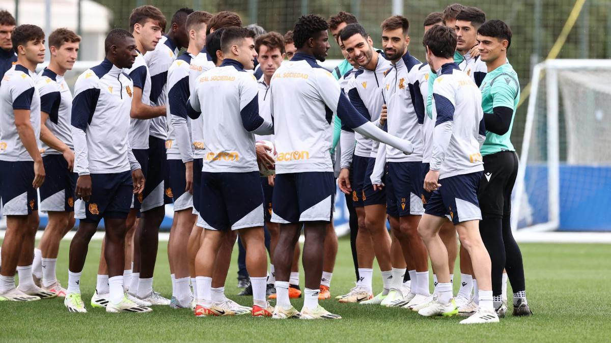 Los cinco jugadores de la Real Sociedad que terminan contrato en 2024 y