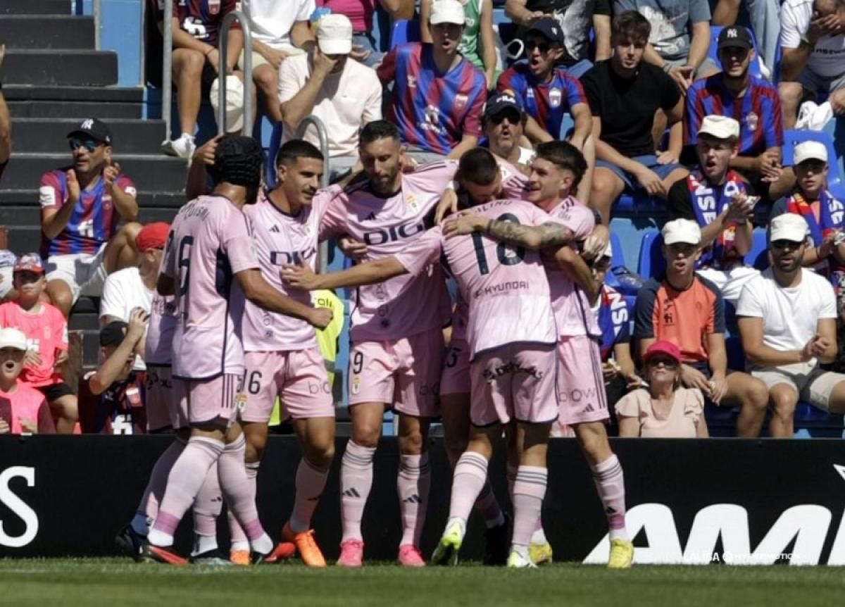 Real Oviedo Eldense horario, dónde ver en TV y online el partido de