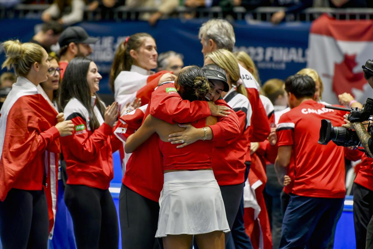 Canadá hace historia y gana la Copa Billie Jean King ante Italia