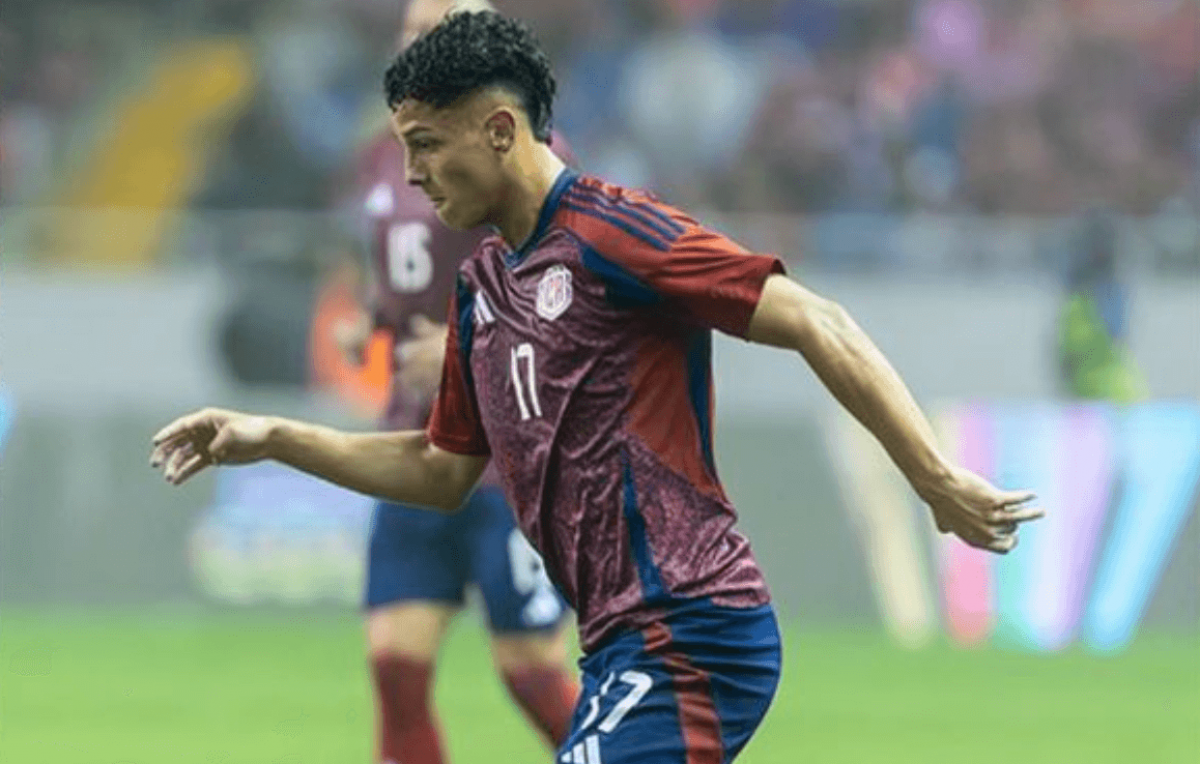 Warren Madrigal, titular con Costa Rica: 90 minutos, sin gol y derrota