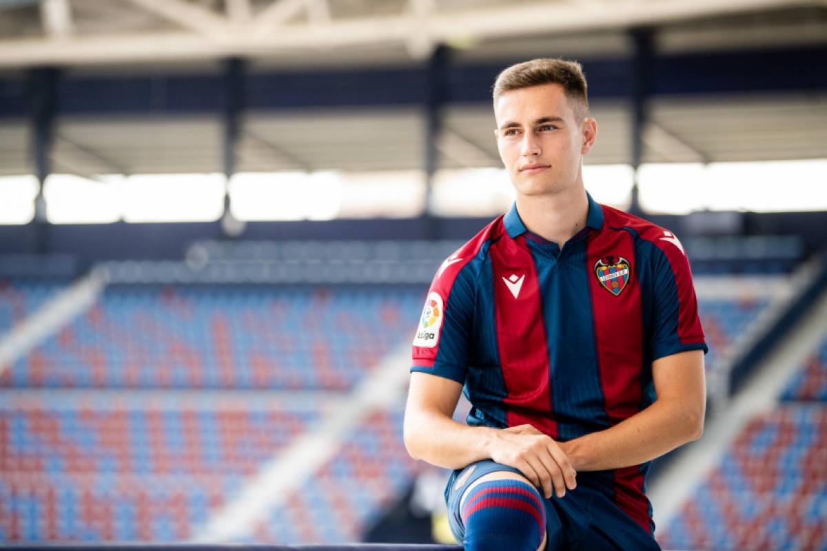 Levante camiseta 2021 clearance